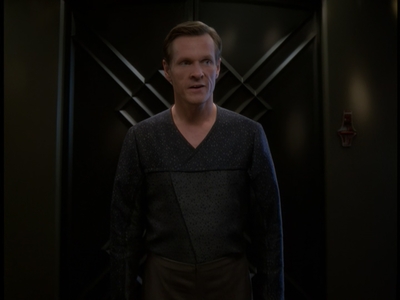 STAR_TREK_DEEP_SPACE_NINE_-_E723_EXTREME_MEASURES_0466.jpg