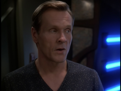 STAR_TREK_DEEP_SPACE_NINE_-_E723_EXTREME_MEASURES_0502.jpg