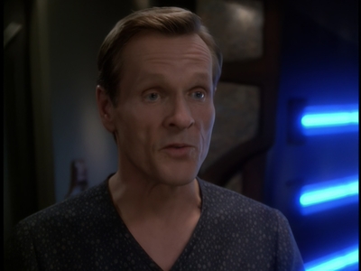 STAR_TREK_DEEP_SPACE_NINE_-_E723_EXTREME_MEASURES_0509.jpg