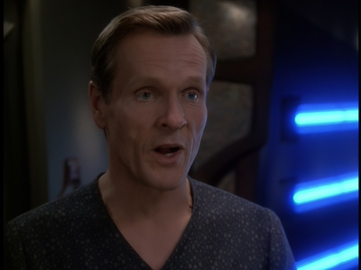 STAR_TREK_DEEP_SPACE_NINE_-_E723_EXTREME_MEASURES_0511.jpg
