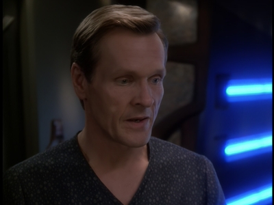 STAR_TREK_DEEP_SPACE_NINE_-_E723_EXTREME_MEASURES_0520.jpg