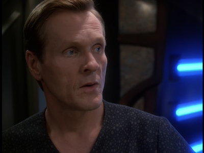 STAR_TREK_DEEP_SPACE_NINE_-_E723_EXTREME_MEASURES_0534.jpg