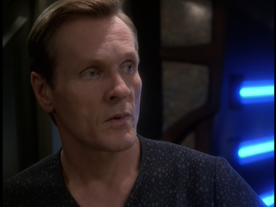 STAR_TREK_DEEP_SPACE_NINE_-_E723_EXTREME_MEASURES_0535.jpg
