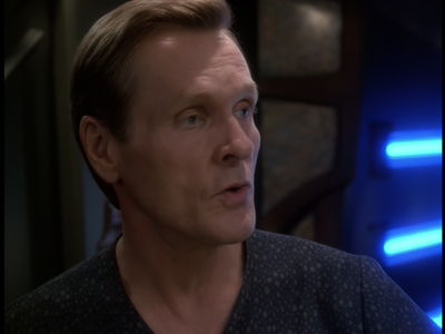 STAR_TREK_DEEP_SPACE_NINE_-_E723_EXTREME_MEASURES_0542.jpg