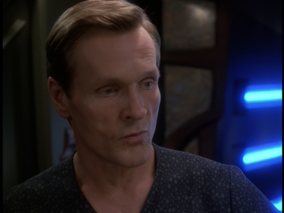 STAR_TREK_DEEP_SPACE_NINE_-_E723_EXTREME_MEASURES_0547.jpg