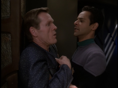 STAR_TREK_DEEP_SPACE_NINE_-_E723_EXTREME_MEASURES_0565.jpg