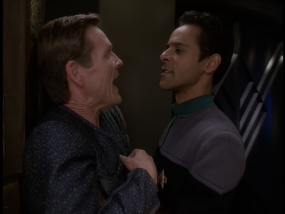 STAR_TREK_DEEP_SPACE_NINE_-_E723_EXTREME_MEASURES_0570.jpg