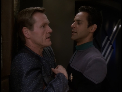 STAR_TREK_DEEP_SPACE_NINE_-_E723_EXTREME_MEASURES_0571.jpg