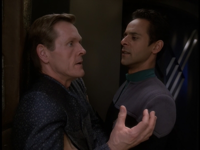 STAR_TREK_DEEP_SPACE_NINE_-_E723_EXTREME_MEASURES_0578.jpg
