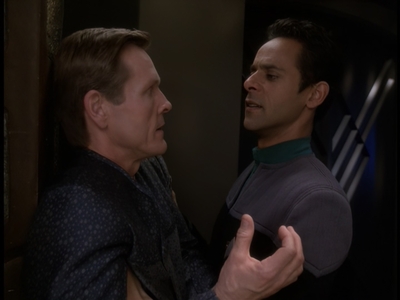 STAR_TREK_DEEP_SPACE_NINE_-_E723_EXTREME_MEASURES_0579.jpg