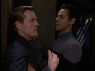 STAR_TREK_DEEP_SPACE_NINE_-_E723_EXTREME_MEASURES_0586.jpg