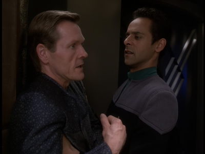 STAR_TREK_DEEP_SPACE_NINE_-_E723_EXTREME_MEASURES_0605.jpg