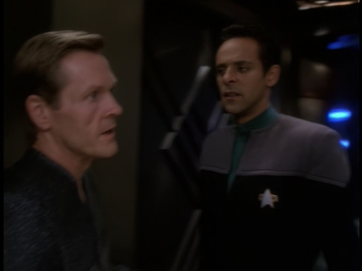 STAR_TREK_DEEP_SPACE_NINE_-_E723_EXTREME_MEASURES_0612.jpg