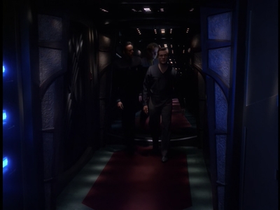 STAR_TREK_DEEP_SPACE_NINE_-_E723_EXTREME_MEASURES_0617.jpg