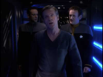 STAR_TREK_DEEP_SPACE_NINE_-_E723_EXTREME_MEASURES_0632.jpg