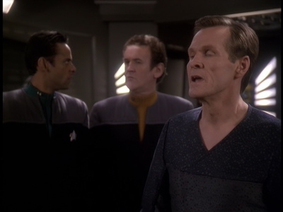 STAR_TREK_DEEP_SPACE_NINE_-_E723_EXTREME_MEASURES_0652.jpg