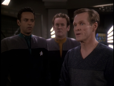 STAR_TREK_DEEP_SPACE_NINE_-_E723_EXTREME_MEASURES_0655.jpg