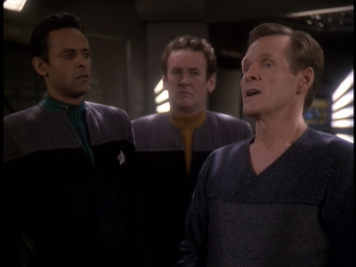 STAR_TREK_DEEP_SPACE_NINE_-_E723_EXTREME_MEASURES_0663.jpg
