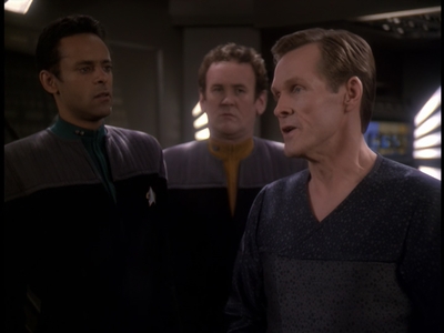 STAR_TREK_DEEP_SPACE_NINE_-_E723_EXTREME_MEASURES_0665.jpg