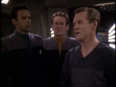 STAR_TREK_DEEP_SPACE_NINE_-_E723_EXTREME_MEASURES_0670.jpg