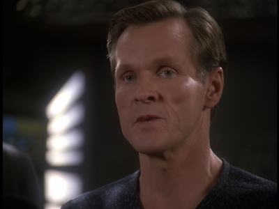 STAR_TREK_DEEP_SPACE_NINE_-_E723_EXTREME_MEASURES_0673.jpg