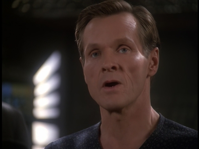 STAR_TREK_DEEP_SPACE_NINE_-_E723_EXTREME_MEASURES_0678.jpg