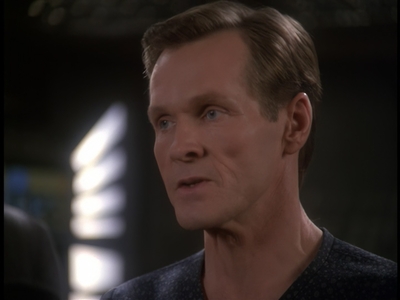 STAR_TREK_DEEP_SPACE_NINE_-_E723_EXTREME_MEASURES_0696.jpg