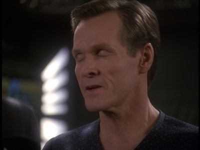 STAR_TREK_DEEP_SPACE_NINE_-_E723_EXTREME_MEASURES_0779.jpg