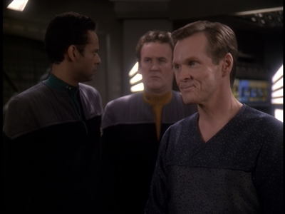 STAR_TREK_DEEP_SPACE_NINE_-_E723_EXTREME_MEASURES_0801.jpg
