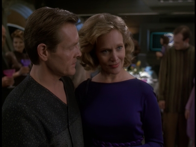 STAR_TREK_DEEP_SPACE_NINE_-_E723_EXTREME_MEASURES_0841.jpg