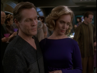 STAR_TREK_DEEP_SPACE_NINE_-_E723_EXTREME_MEASURES_0861.jpg