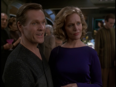 STAR_TREK_DEEP_SPACE_NINE_-_E723_EXTREME_MEASURES_0901.jpg