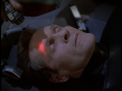 STAR_TREK_DEEP_SPACE_NINE_-_E723_EXTREME_MEASURES_0947.jpg
