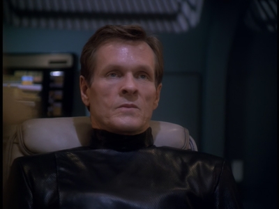 STAR_TREK_DEEP_SPACE_NINE_-_E723_EXTREME_MEASURES_0974.jpg