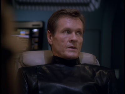 STAR_TREK_DEEP_SPACE_NINE_-_E723_EXTREME_MEASURES_0990.jpg