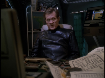 STAR_TREK_DEEP_SPACE_NINE_-_E723_EXTREME_MEASURES_0994.jpg