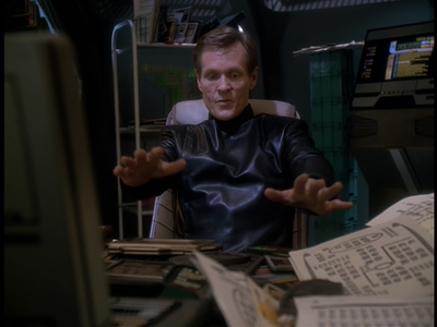 STAR_TREK_DEEP_SPACE_NINE_-_E723_EXTREME_MEASURES_1022.jpg