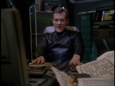 STAR_TREK_DEEP_SPACE_NINE_-_E723_EXTREME_MEASURES_1026.jpg