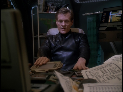STAR_TREK_DEEP_SPACE_NINE_-_E723_EXTREME_MEASURES_1028.jpg