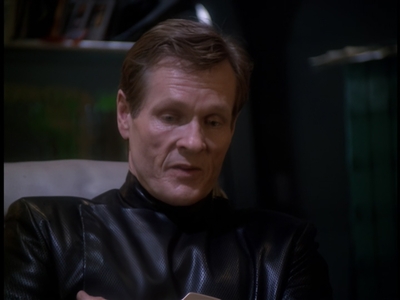 STAR_TREK_DEEP_SPACE_NINE_-_E723_EXTREME_MEASURES_1043.jpg
