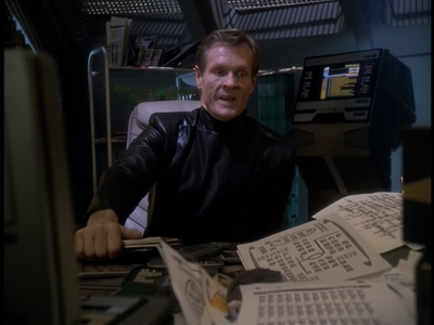STAR_TREK_DEEP_SPACE_NINE_-_E723_EXTREME_MEASURES_1090.jpg