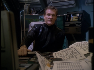 STAR_TREK_DEEP_SPACE_NINE_-_E723_EXTREME_MEASURES_1091.jpg