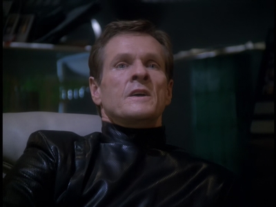 STAR_TREK_DEEP_SPACE_NINE_-_E723_EXTREME_MEASURES_1105.jpg