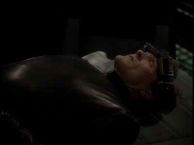 STAR_TREK_DEEP_SPACE_NINE_-_E723_EXTREME_MEASURES_1119.jpg