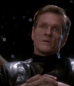STAR_TREK_DEEP_SPACE_NINE_-_E723_EXTREME_MEASURES_0068.jpg