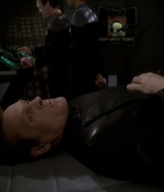 STAR_TREK_DEEP_SPACE_NINE_-_E723_EXTREME_MEASURES_0136.jpg