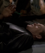STAR_TREK_DEEP_SPACE_NINE_-_E723_EXTREME_MEASURES_0155.jpg