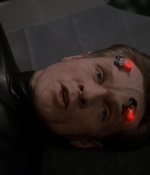 STAR_TREK_DEEP_SPACE_NINE_-_E723_EXTREME_MEASURES_0318.jpg