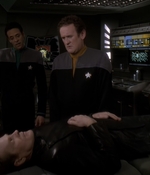 STAR_TREK_DEEP_SPACE_NINE_-_E723_EXTREME_MEASURES_0406.jpg