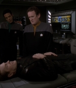 STAR_TREK_DEEP_SPACE_NINE_-_E723_EXTREME_MEASURES_0407.jpg